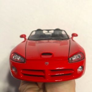 Die-Cast Dodge Viper